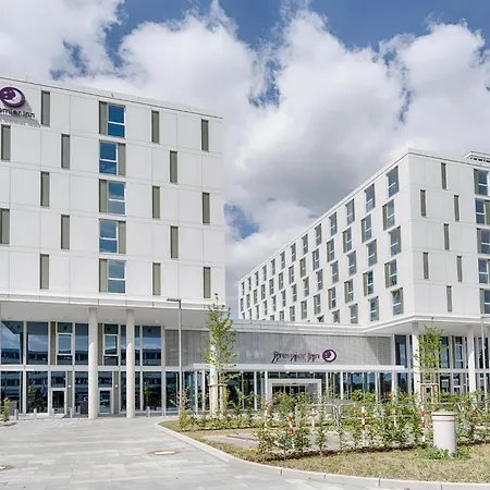 Premier Inn Wolfsburg City Centre-2